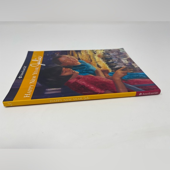3/$15 AMERICAN GIRL: Happy New Year, Julie. Book 3 - Picture 3 of 4